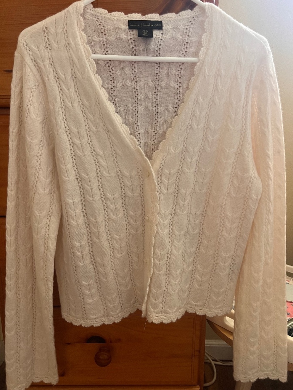 House of Harlow 1960 Cashmere V-Neck Sweater NWOT
